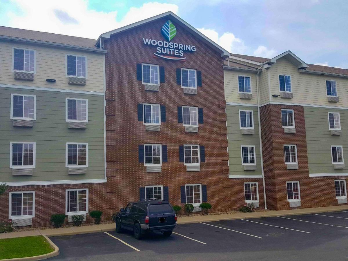 Portage Lakes Woodspring Suites Akron מראה חיצוני תמונה